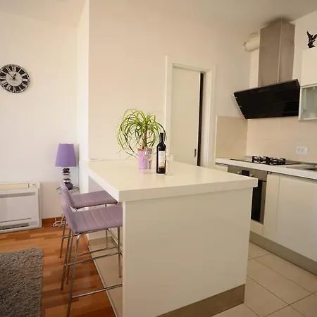 Lejlighed Base Bridge - Centre - Free Parking Zadar