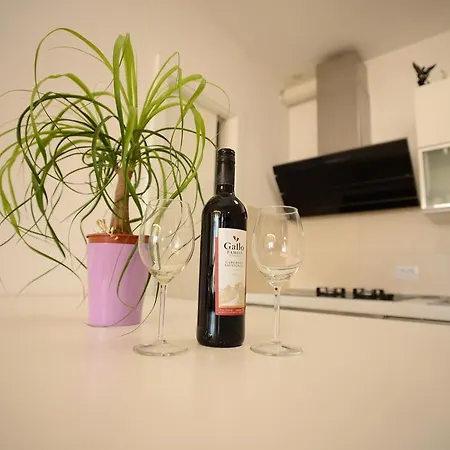Apartament Base Bridge - Centre - Free Parking *