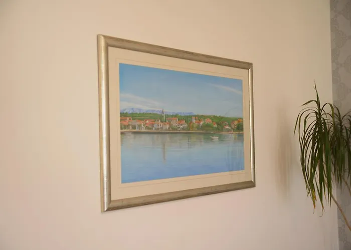 Base Bridge - Centre - Free Parking Zadar