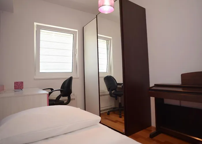 Base Bridge - Centre - Free Parking * Zadar